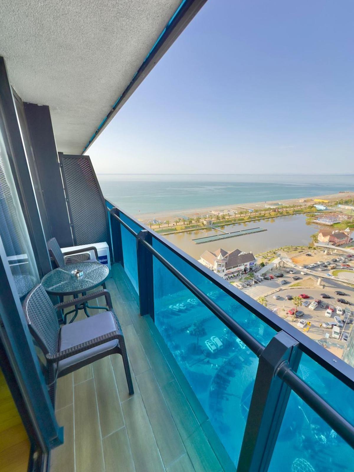 באטומי Natalia -Apartments In - Orbi City מראה חיצוני תמונה